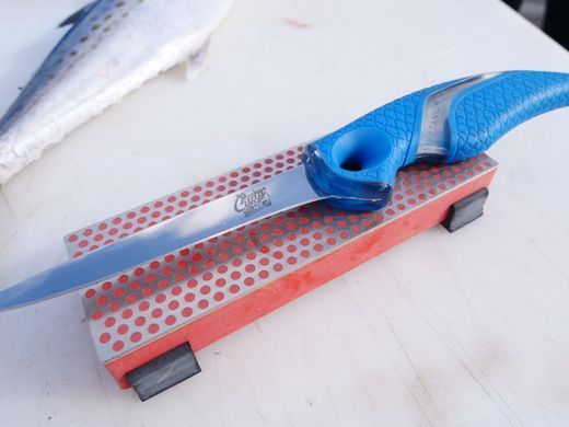 Ніж філейний Cuda 4" Titanium Bonded Fillet Knife